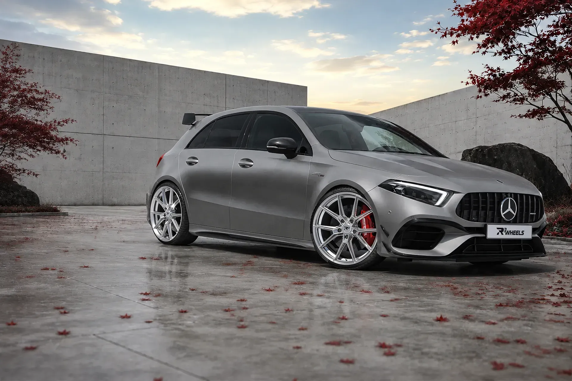 Mercedes A-Klasse A45 AMG R³ Wheels R3F01 FlowForged hyper black silver