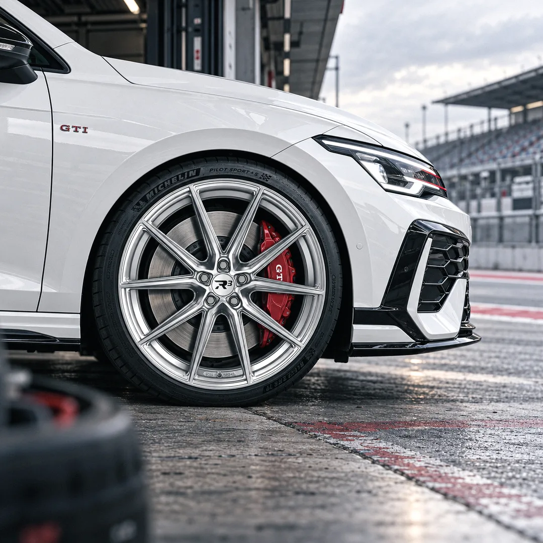 R3 Wheels H05